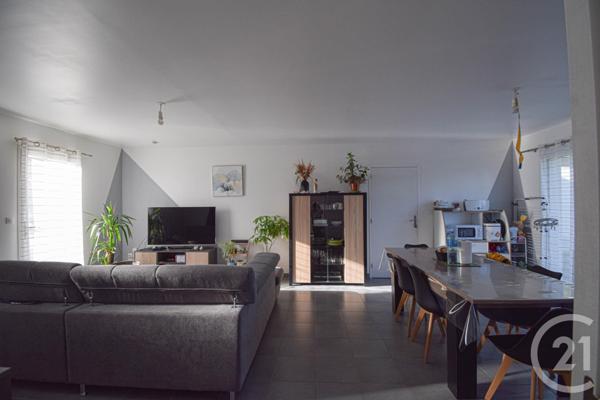 Maison à vendre  5 pièces - 79,12 m2 QUELAINES ST GAULT - 53