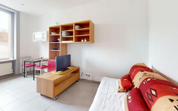 Appartement à louer    2 pièces • 30,09 m2 Saint-Étienne