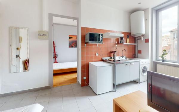Appartement à louer    2 pièces • 30,09 m2 Saint-Étienne