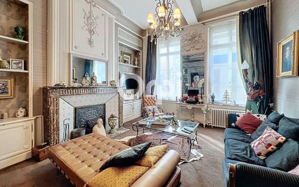 Maison à vendre    8 pièces •  Saint-Omer