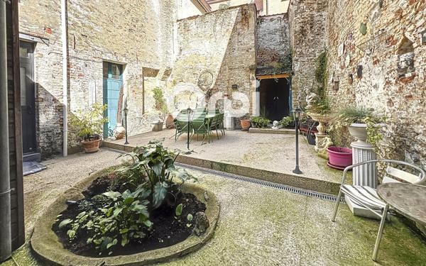 Maison à vendre    8 pièces •  Saint-Omer