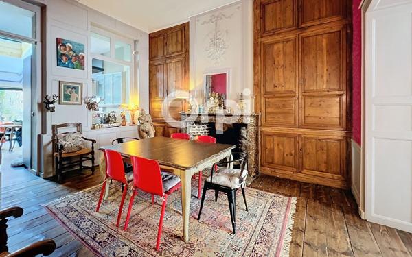 Maison à vendre    8 pièces •  Saint-Omer