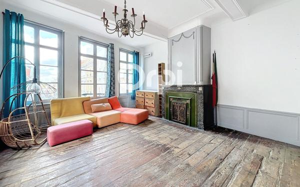 Maison à vendre    8 pièces •  Saint-Omer