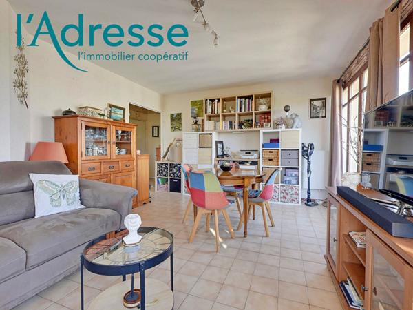 Trois pièces en DERNIER ETAGE