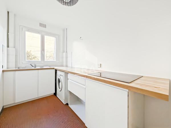 Appartement Montreuil Studio avec grande cave,  local vélo et jardin de copropriété