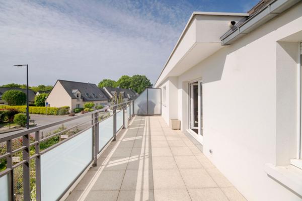 NOYAL CHATILLON SUR SEICHE centre - Appartement Duplex 3 Chambres - terrasse - Garage - Exposition SUD