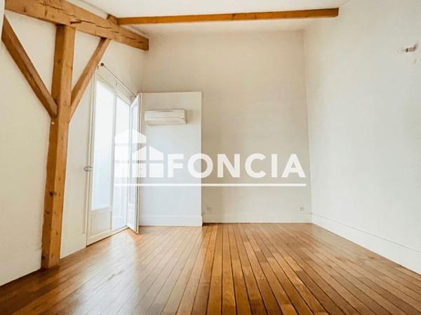 Location Appartement 3 pièces 80.4 m² - 14 RUE MOLIERE Toulon 83000