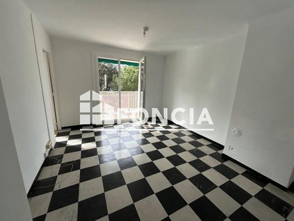 Location Appartement 3 pièces 61.8 m² - 11 RUE BEL OMBRE Marseille 13009