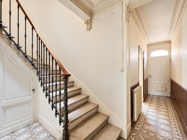 Maison à vendre 555 000 € Bordeaux 5 p 118 m² DPE D