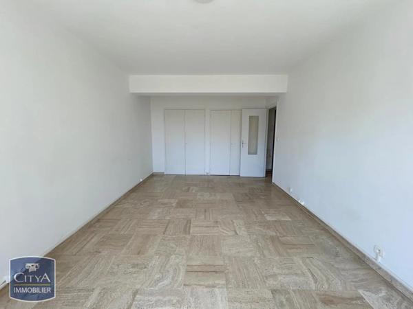 Appartement à louer 2 pièces 52.12m² Cannes (06400)