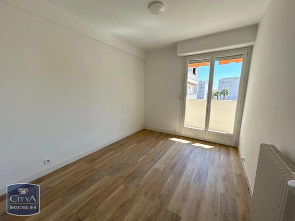 Appartement à louer 2 pièces 52.12m² Cannes (06400)