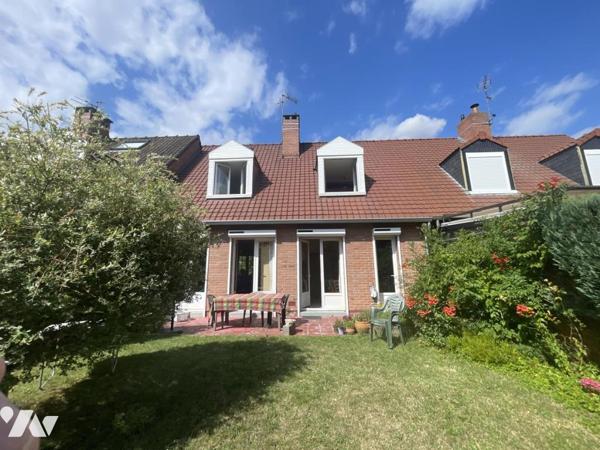 Maison de lotissement de 97 m2 4 chambres jardin garage