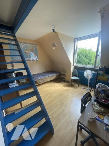 Maison de lotissement de 97 m2 4 chambres jardin garage