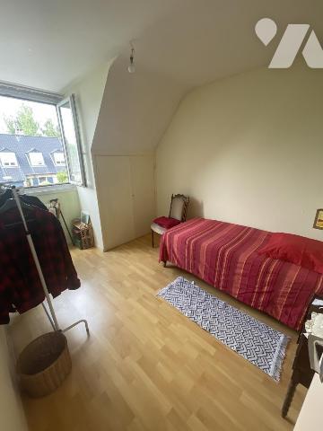 Maison de lotissement de 97 m2 4 chambres jardin garage