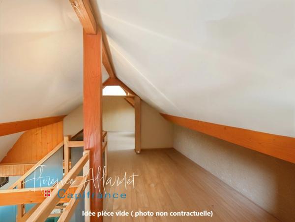 Maison contemporaine avec potentiel locatif-TREVIGNIN (73)