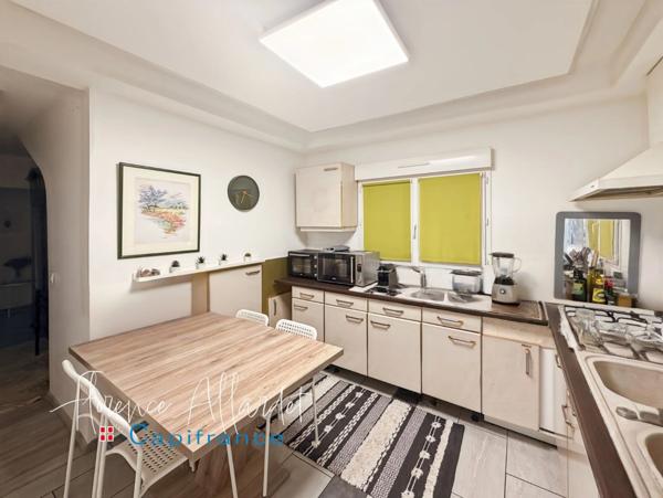 Maison contemporaine avec potentiel locatif-TREVIGNIN (73)