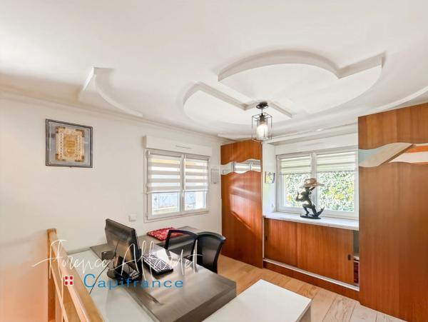 Maison contemporaine avec potentiel locatif-TREVIGNIN (73)