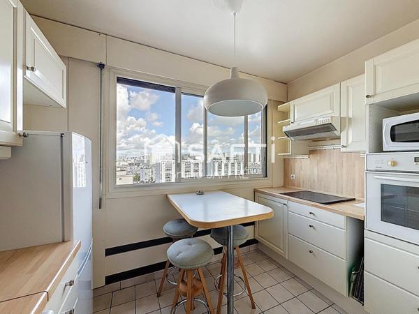 Paris 15 - vue Tour EIFFEL -  81 m²,  2  ou 3 CH, terrasse 9 m²