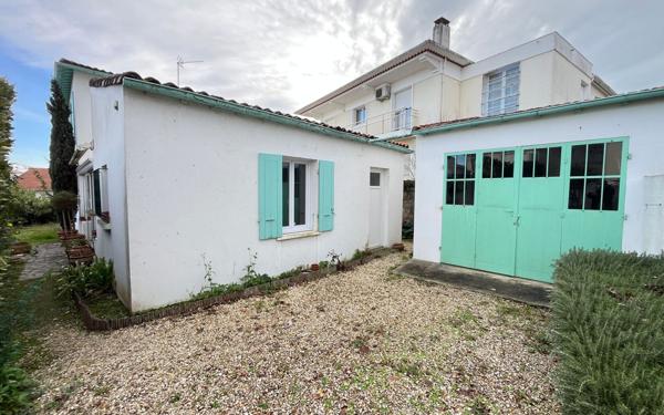 Maison à vendre    5 pièces •  Royan