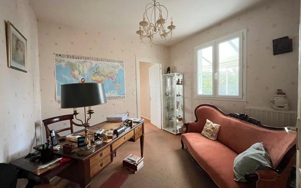 Maison à vendre    5 pièces •  Royan