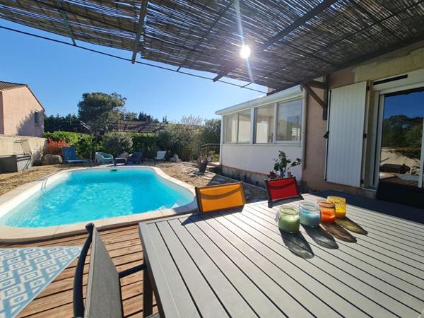 St Privat des Vieux - Maison rénovée avec piscine - calme en fond d'impasse