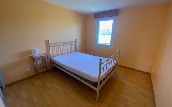 Maison à vendre    5 pièces •  Berrias-et-Casteljau