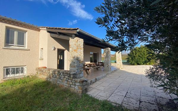 Maison à vendre    5 pièces •  Berrias-et-Casteljau