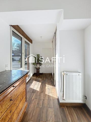 Maison de plain-pied 140 m² environ, 6 pièces, 4 chambres, terrain de 988 m²