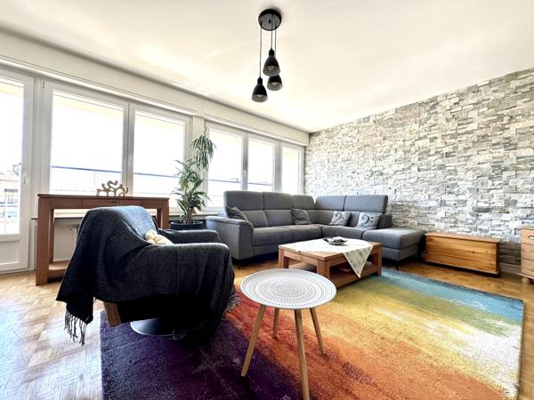 Appartement 3 chambres, 105 m2 + Annexe habitable 67 m2, terrasses, garage et cave