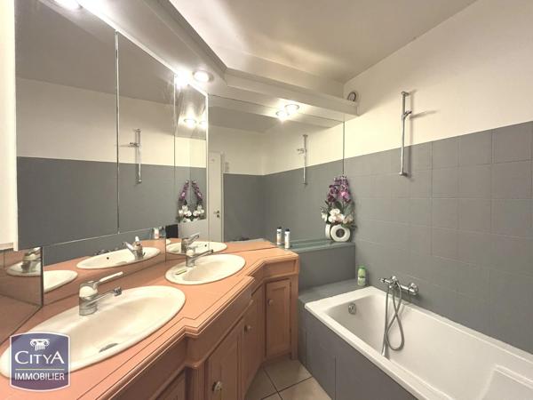 Appartement à vendre 3 pièces 83.28m² Vétraz-Monthoux (74100)