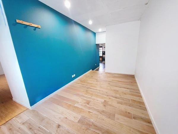 Maison de ville évolutive avec suite parentale, caves et étage aménageable à Dun-sur-Auron