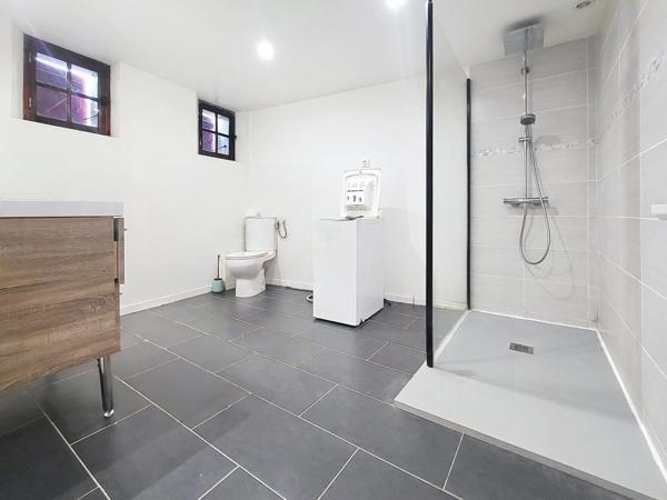 Maison de ville évolutive avec suite parentale, caves et étage aménageable à Dun-sur-Auron