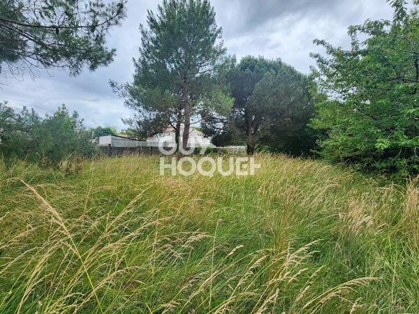Terrain à vendre  de 1000 m2 centre bourg Dolus d'Oléron avec Permis de construire déjà validé