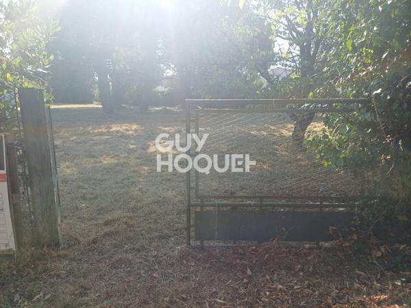 Terrain à vendre  de 1000 m2 centre bourg Dolus d'Oléron avec Permis de construire déjà validé