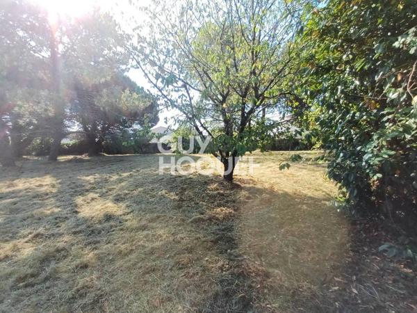 Terrain à vendre  de 1000 m2 centre bourg Dolus d'Oléron avec Permis de construire déjà validé