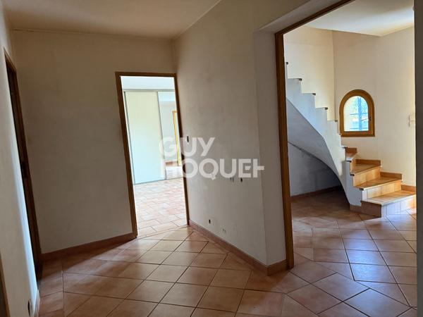 Maison Le Thor 5 pièce(s) 160 m2