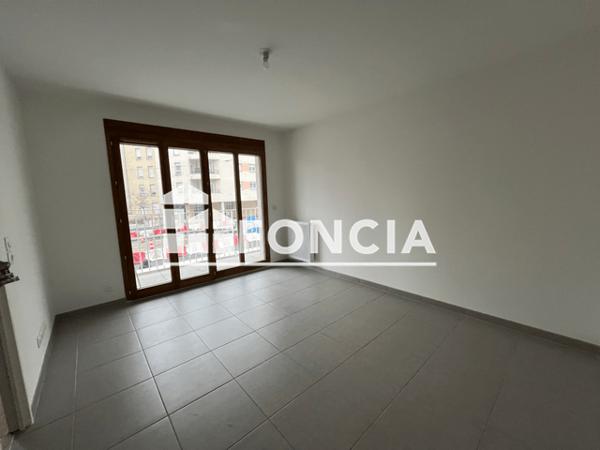 Location Appartement 2 pièces 36.11 m² - 8 AVENUE HENRI BARBUSSE Annemasse 74100