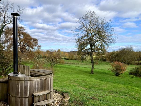 Jolie ferme Bressane rénovée avec très belle vue dégagée