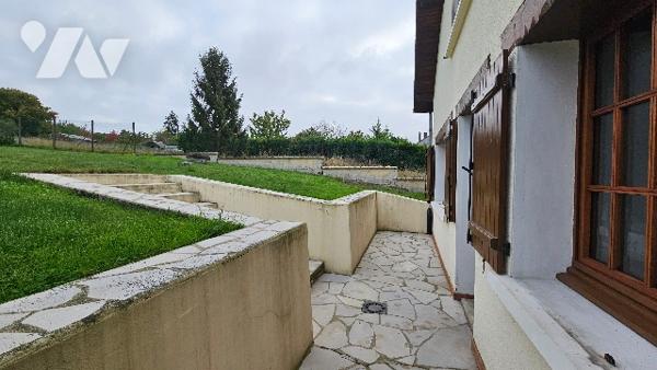 CHÂTEAU-THIERRY - Maison de 122 m² - 3 chambres.