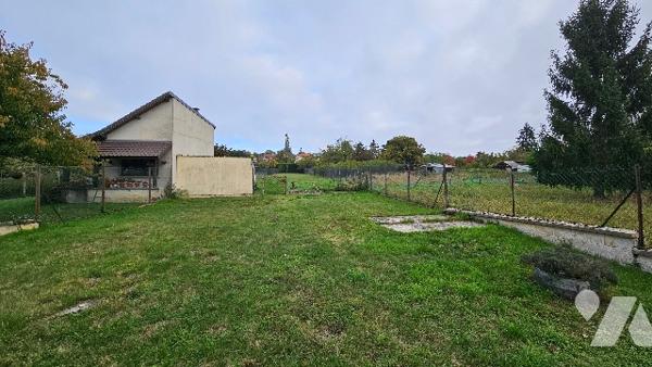 CHÂTEAU-THIERRY - Maison de 122 m² - 3 chambres.