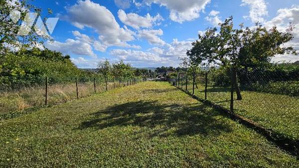 CHÂTEAU-THIERRY - Maison de 122 m² - 3 chambres.