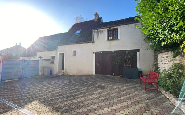 Maison à vendre    3 pièces • 89,62 m2 Varennes-Jarcy