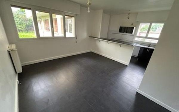 Appartement à vendre    2 pièces • 37,67 m2 Créteil