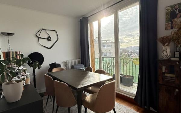 Appartement à vendre    3 pièces • 57,79 m2 Antony