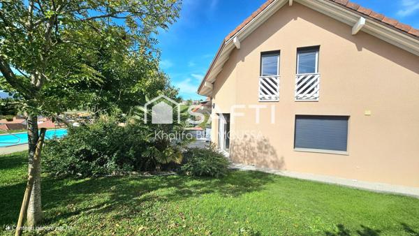 Maison de prestige avec piscine sur terrain de 2 800 m² à Belley