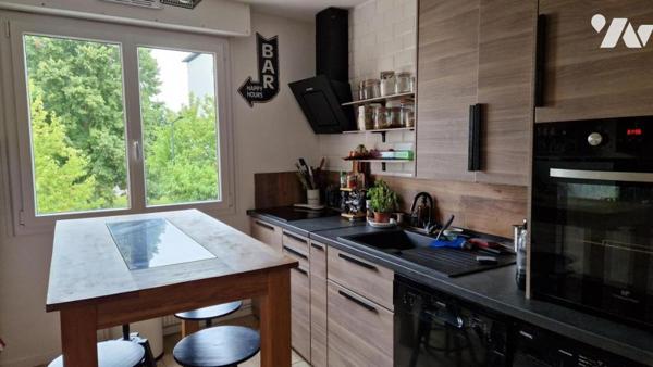 Saint Malo - Appartement (56.76m²) en bon état - Balcon - Asc. - Cave - Garage 