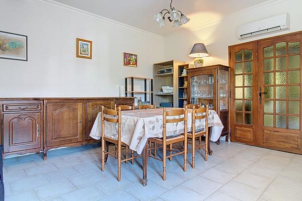 A VENDRE Maison AVEC STUDIO INDÉPENDANT ET VUE IMPRENABLE