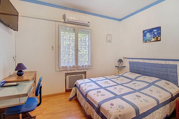 A VENDRE Maison AVEC STUDIO INDÉPENDANT ET VUE IMPRENABLE