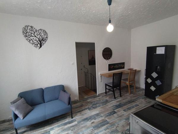 Location appartement près de AVIGNON - 3 pièce(s) - 50 m² - 750 €/mois