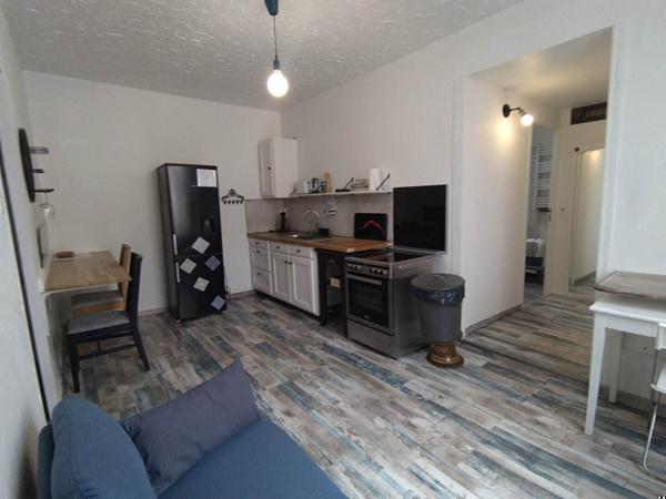 Location appartement près de AVIGNON - 3 pièce(s) - 50 m² - 750 €/mois